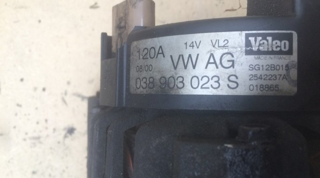 Alternator Volkswagen Golf 4 120 A