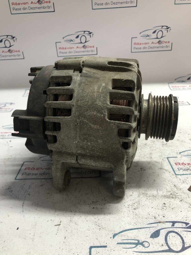 Alternator Volkswagen Golf 6 1.6 Motorina 2008, 03L903023A