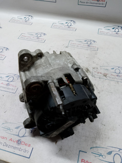 Alternator Volkswagen Golf 6 2.0 Motorina 2012, 03L903023F