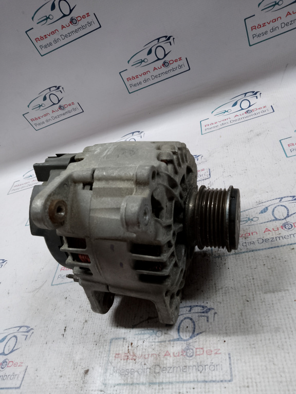 Alternator Volkswagen Golf 6 2011, 03L903023F