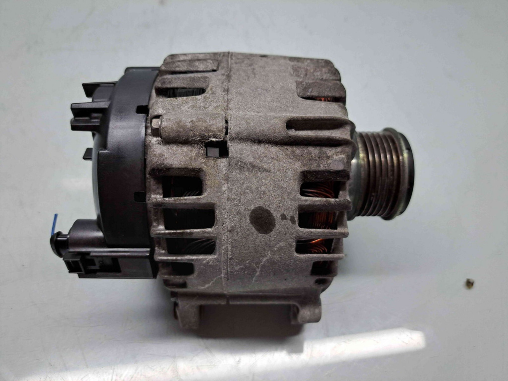 Alternator Volkswagen Golf 6 (5K1) [Fabr 2009-2013] 03L903024M 1.6 TDI CAYC 77KW / 105CP