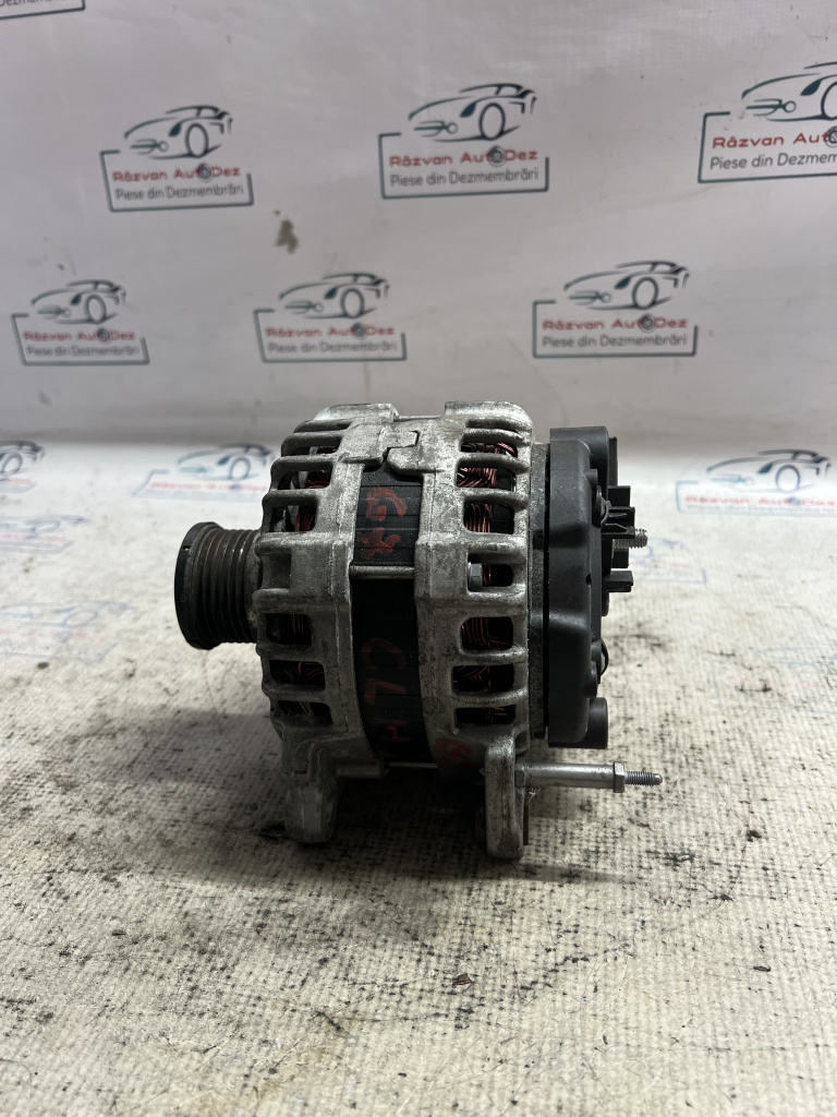 Alternator Volkswagen Golf 7 2014, 03L903023K
