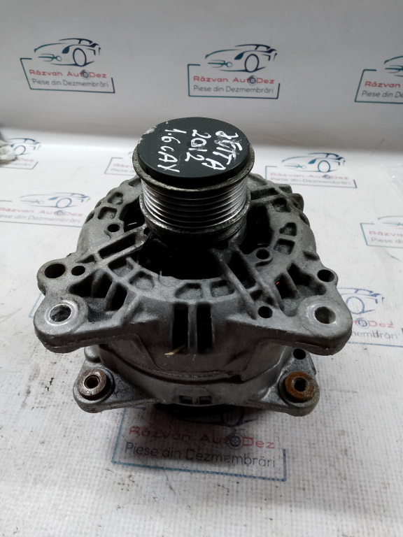 Alternator Volkswagen Jetta 1.6 2012, 03L903024