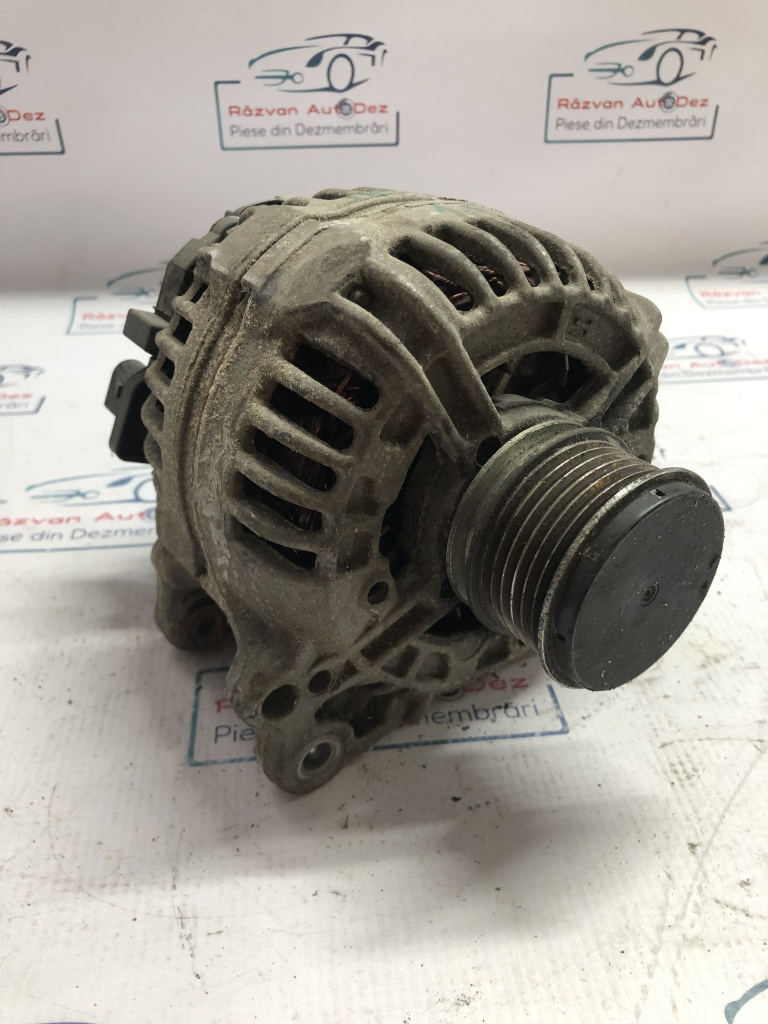 Alternator Volkswagen Jetta 1.6 Motorina 2012, 03L903023