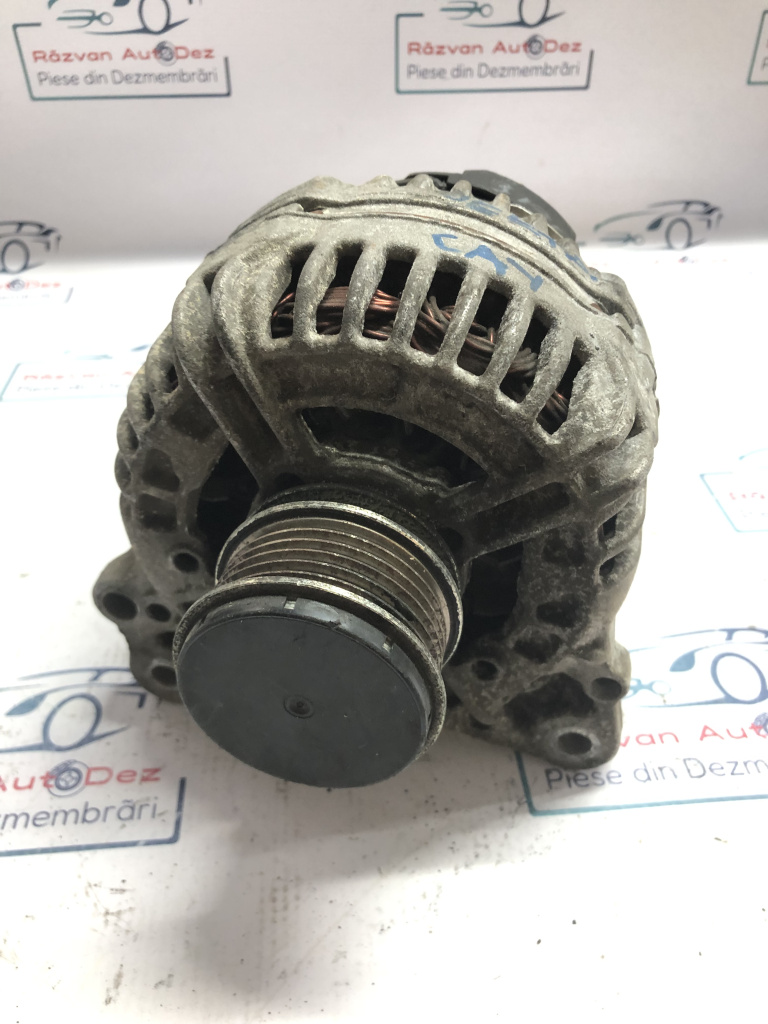 Alternator Volkswagen Jetta 2012, 03L903023