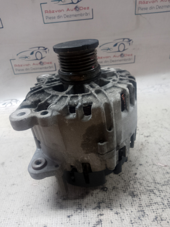Alternator Volkswagen Passat B8 2.0 Motorina 2016, 03L903023L