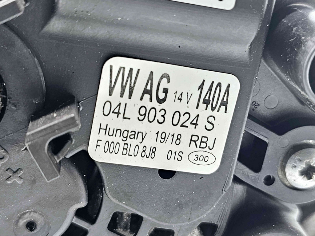 Alternator Volkswagen Sharan (7N) [Fabr 2011-prezent] 04L903024S