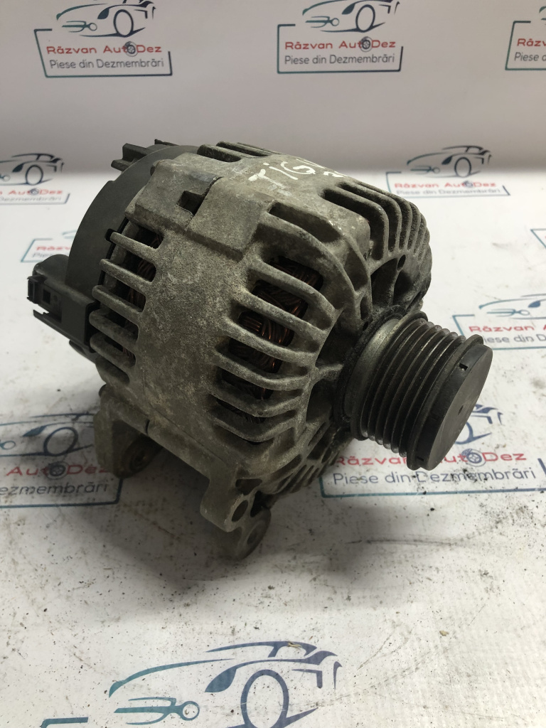 Alternator Volkswagen Tiguan 2.0 Motorina 2008, 06F903023C
