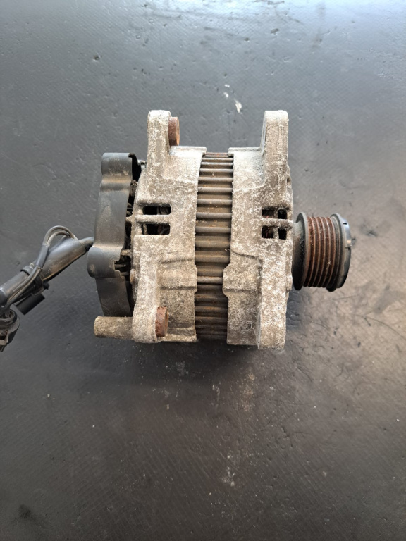 Alternator Volkswagen VW Passat B6 [2005 - 2010] - COD 03G 903 023
