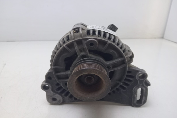 Alternator   Volkswagen VW Transporter T4 [1990 - 2003]