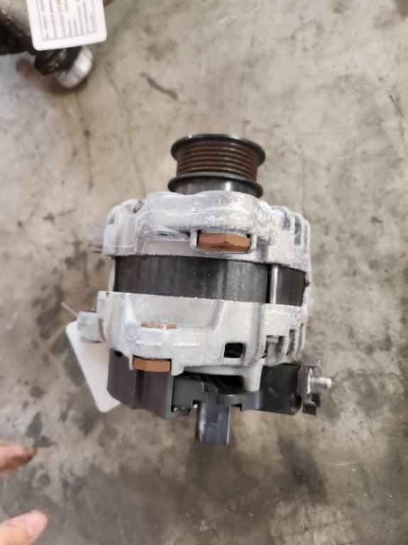 Alternator Volvo S60 V60 D4204T8 2.0 D E6 2016 Cod : 31419530