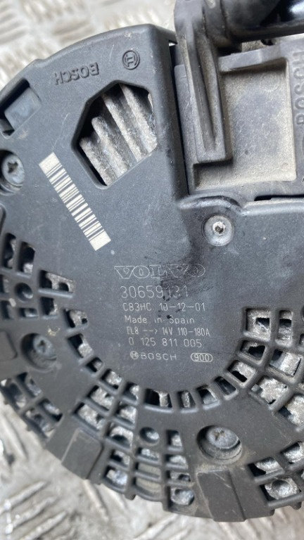Alternator Volvo V70 2.0 D cod motor D5204T2 ,an 2011 cod 30659131 / 0125811005