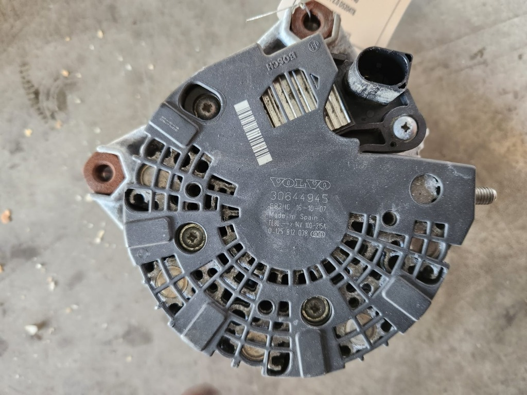 Alternator Volvo XC60 2.0 B4204T38 , cod 30644945
