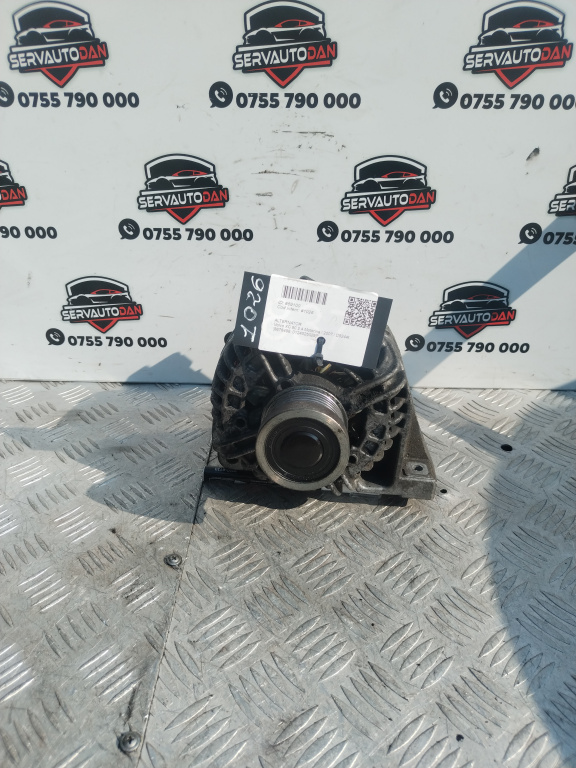 Alternator Volvo XC90 (2002->) 2.4 Motorina 2007, 8676498 / 0124525029