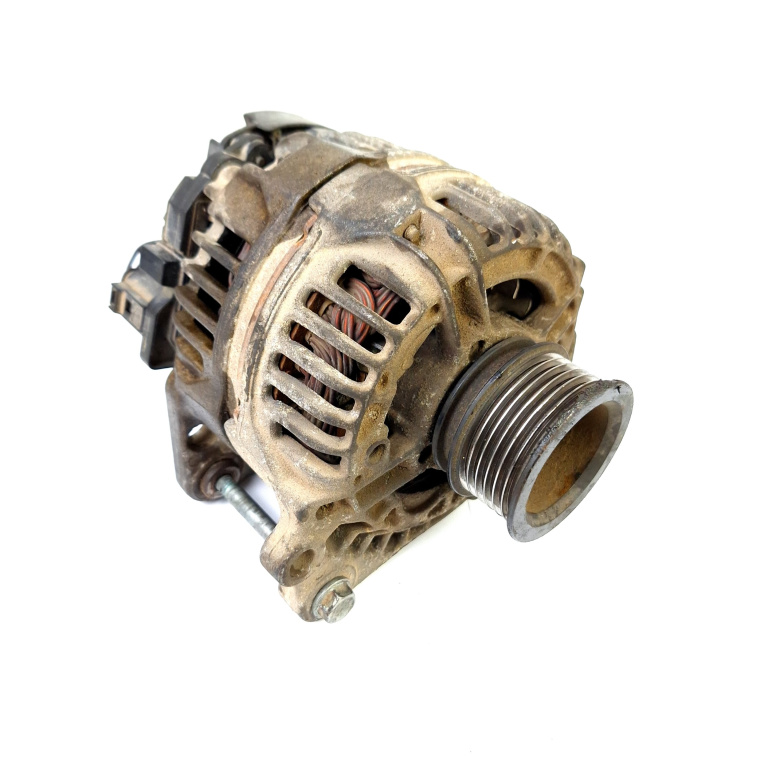 Alternator Vw Bora (1J) 1998-2005 1.6 Akl Benzina 028903028D, 028 903 028 D, 024325003, 0 24 325 003 Bosch