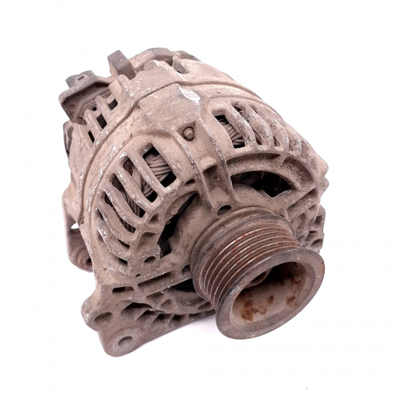 Alternator Vw Golf 4 1997-2004 1.6 16V Benzina 037903025E, 0124315004 Bosch