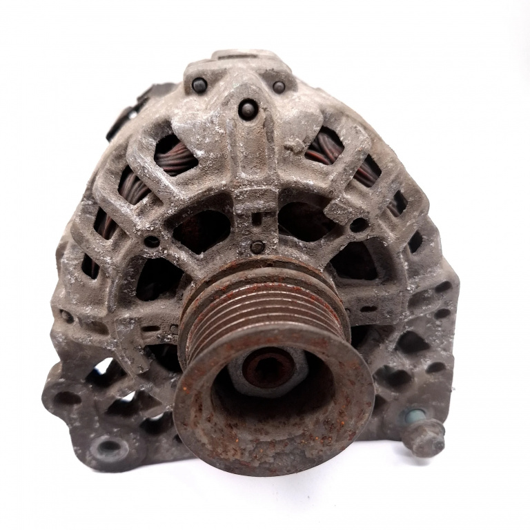 Alternator Vw Golf 4 1997-2004 1.6 Benzina 037903025T