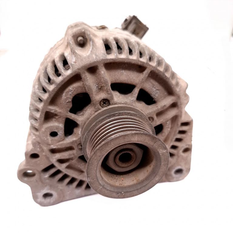 Alternator Vw Golf 4 1997-2004 1.6 Benzina 0123310019, 603069 Bosch