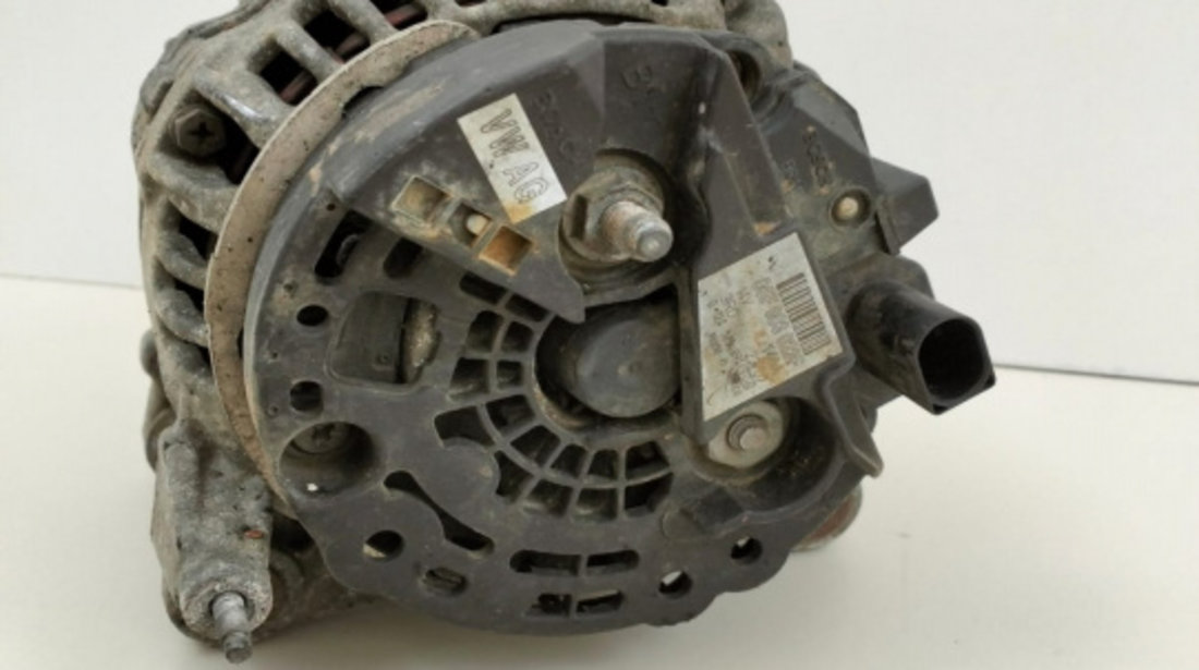 Alternator VW Golf 5 1.9 tdi 06F903023F Volkswagen VW Golf 5 [2003 - 2009] Hatchback 5-usi 1.9 TDI 5MT (105 hp)