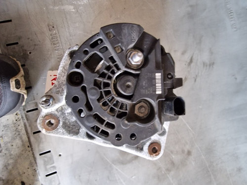 Alternator Vw Golf 6 1.6 tdi CAY 110A