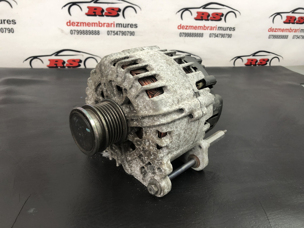 Alternator VW Golf 7 1.4TSI Manual sedan 2014 (04E902023K)