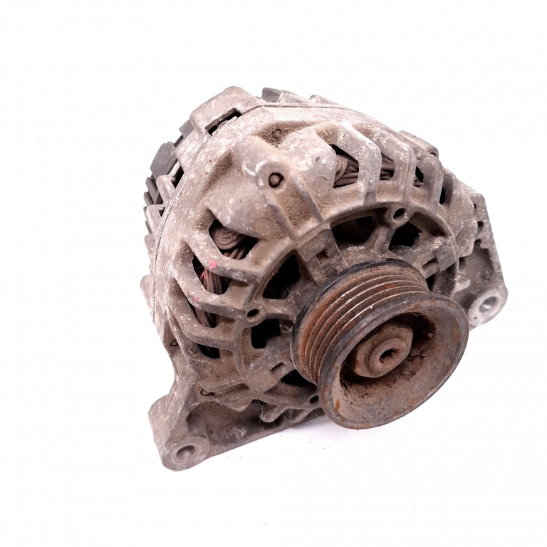 Alternator Vw Passat B5, B5.5 1996-2005 1.6 Benzina 06B903016D, 2542225B, Sg9B010 Valeo