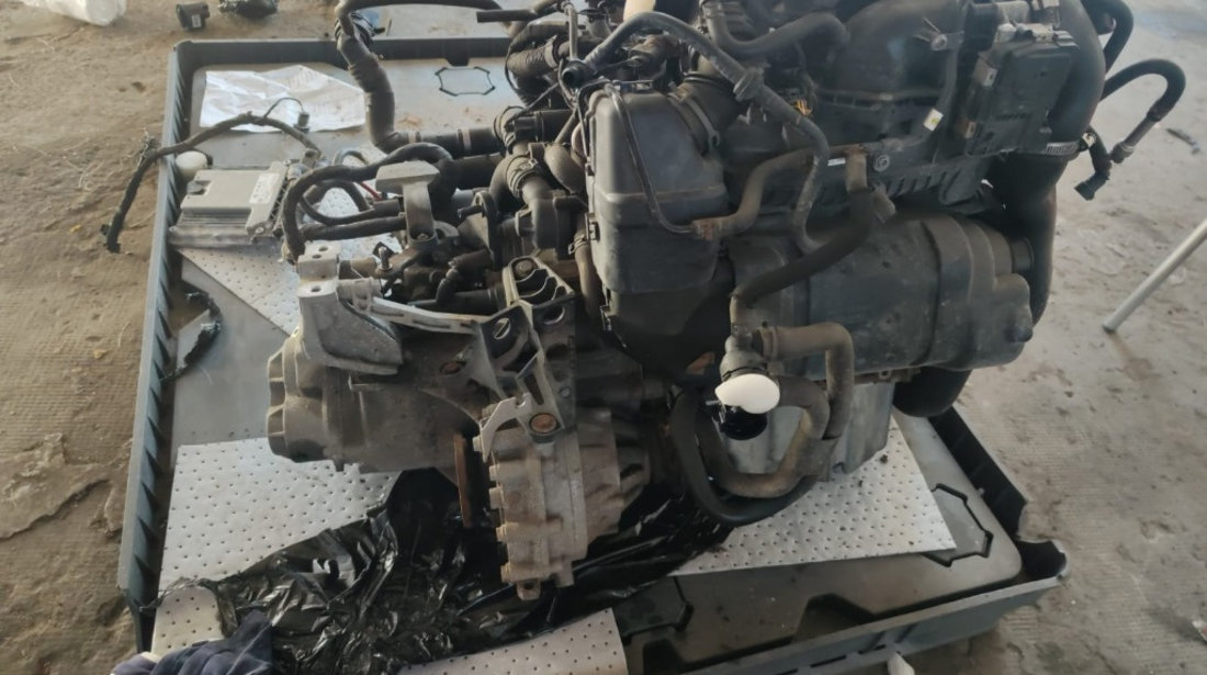 Alternator Vw Passat B6 1.4 TSI cod motor CDG ,transmisie manuala cod KWB, an 2009 cod 03C903023C