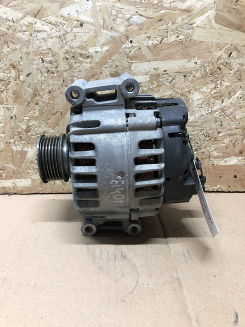 Alternator VW Passat B7 TSI combi 2012 (06h903017e)