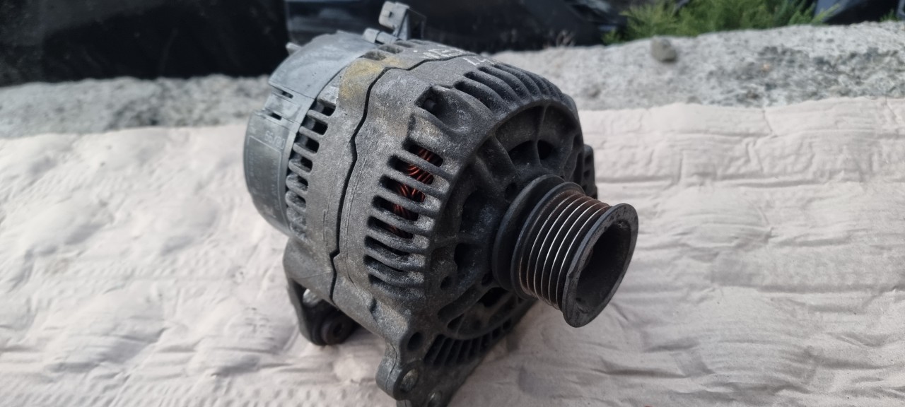 Alternator Vw Polo 6N / Lupo 1.0 benzina 1999 2000 2001