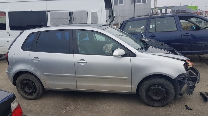 Alternator VW Polo 9N 2008 hatchback 1.4 tdi