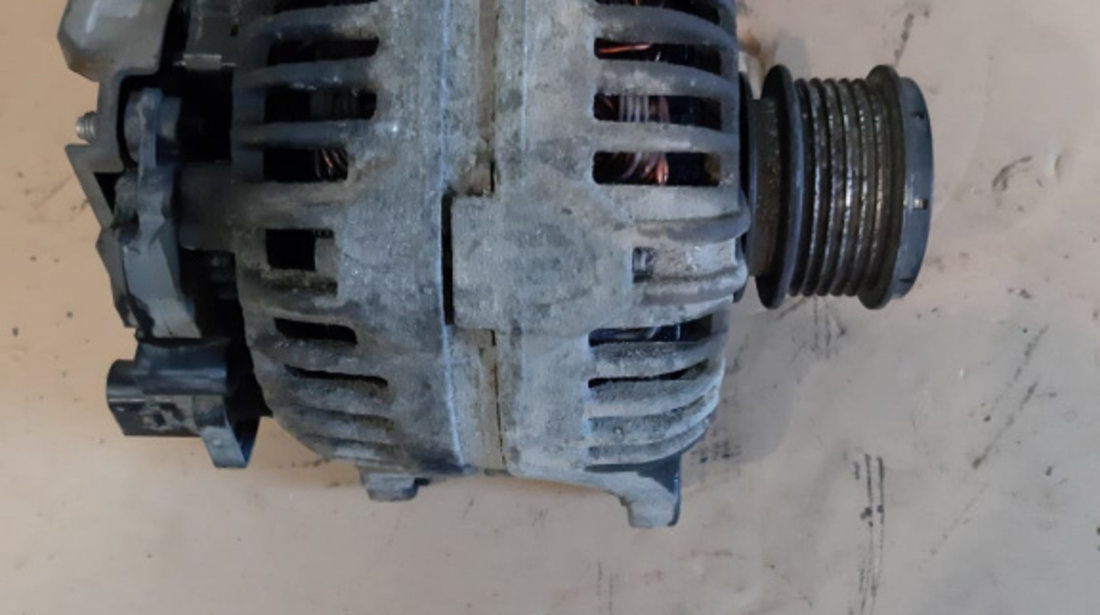 Alternator VW T5 1.9 TDI 2009 tip motor BRR