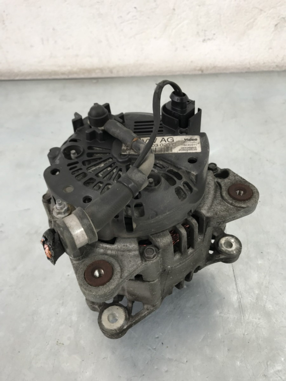 Alternator VW Tiguan 2.0 TDI 4Motion Manual, 140cp sedan 2009 (05F903023C)