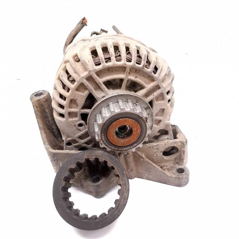 Alternator Vw Transporter Mk 5 / T5 / Caravelle 2003-2015 2.5 Tdi Axd Motorina Bapu112958, 4816201995, 070903143C