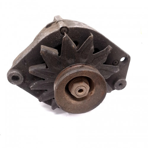 Alternator Vw Transporter Mk4 / T4 1990-2003 2.4 D Motorina Bosch