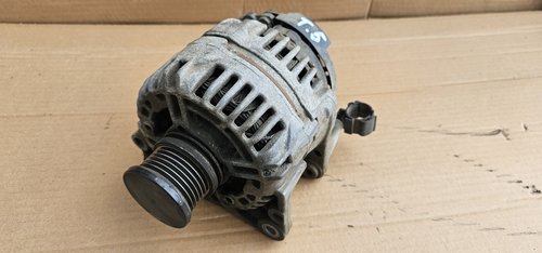 Alternator Vw Transporter T5 2.0 TDI CAA 2011 2012 2013 2014