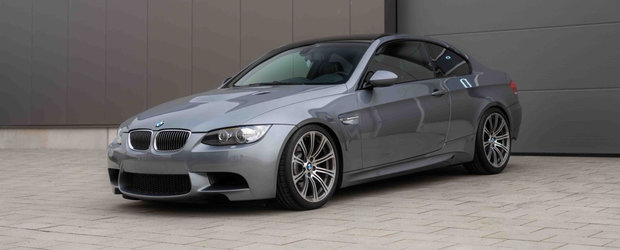 Altul ca el nu va mai exista niciodata. BMW-ul din 2007 are motor V8 aspirat si cutie manuala