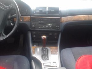 am un bmw 525 tds din 96 numai trage,cand o accelerez cam greu pleaca dela ce pote fi?ma poate ajuta cineva?