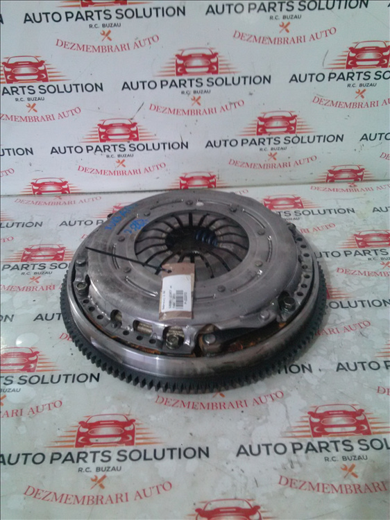 Ambreiaj 2.0 d SUBARU LEGACY an fabr. 2011