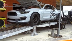 Americanii indeasa un compresor sub capota noului Shelby GT350 pentru ca... de ce nu?!
