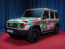 AMG GT R si G-Class imbracate de sarbatori