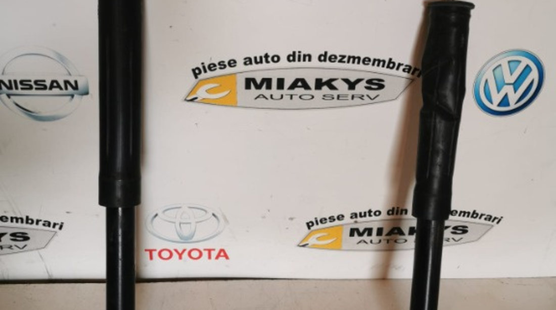 Amortizoare Spate Stanga+Dreapta TOYOTA YARIS1.5 HYBRID 2014-2018.COD - 48530-0DA40.