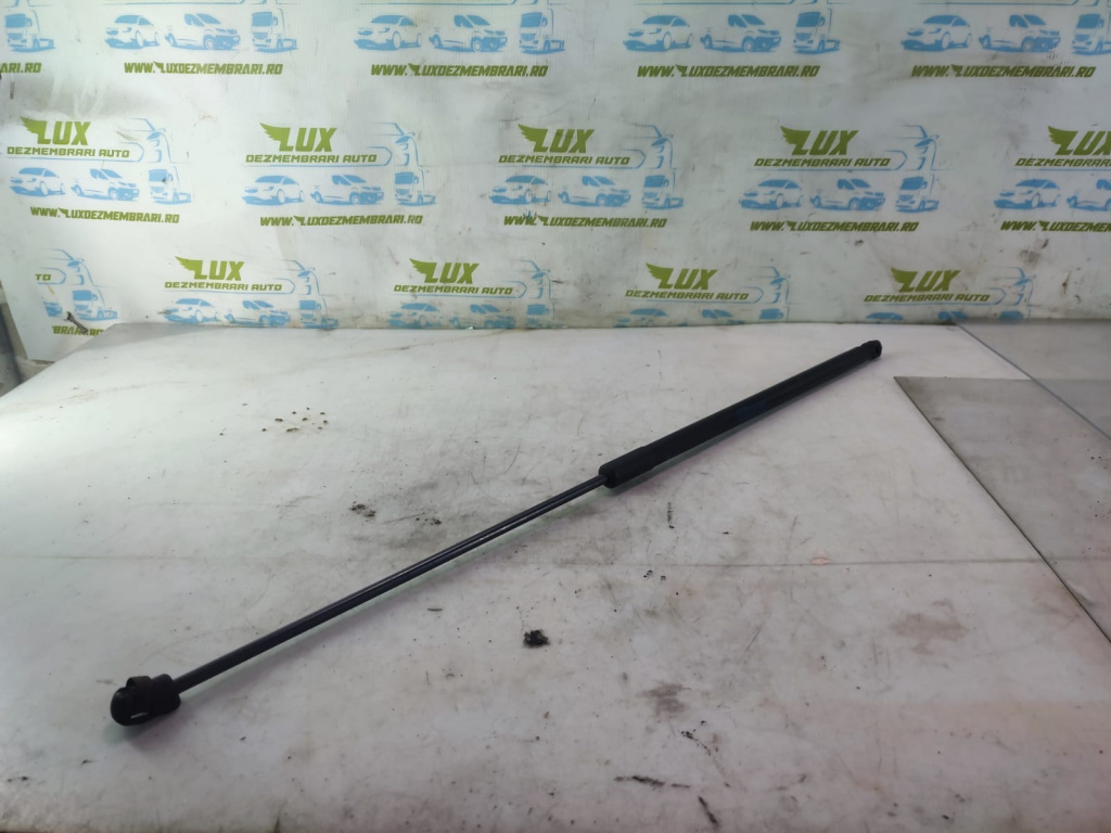 Amortizor capota 3G0823359 Volkswagen VW Passat B8 [2014 - 2020] 2.0 tdi DFCA