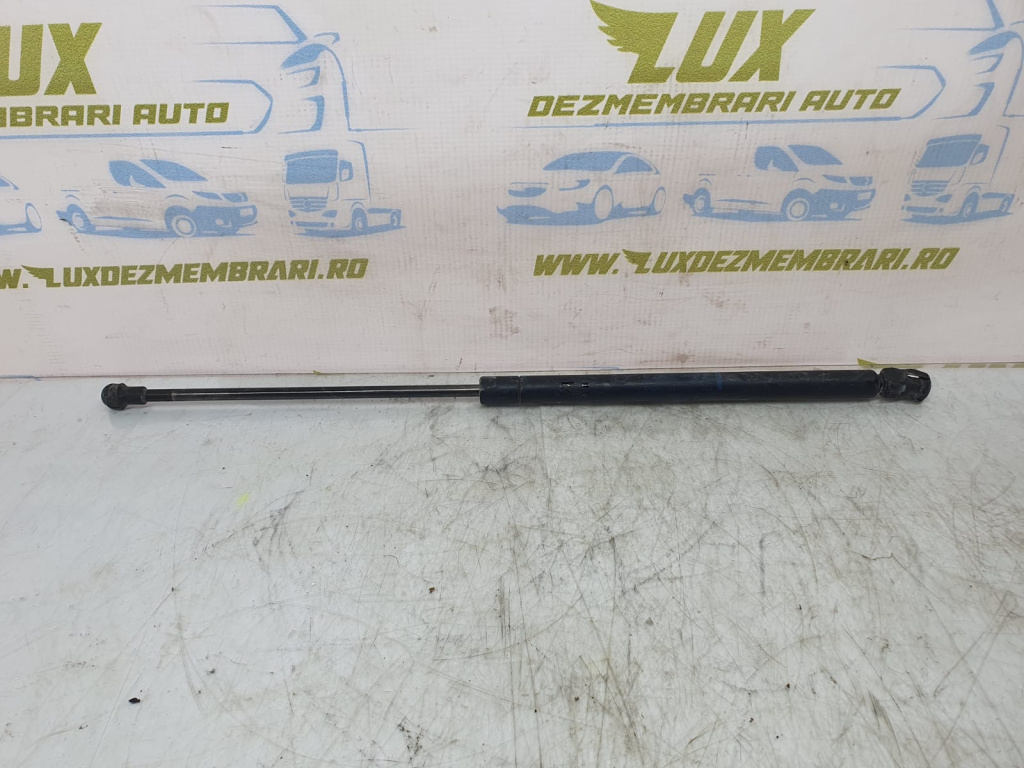 Amortizor capota 6q0823359 Volkswagen VW Polo 4 9N [2001 - 2005] 1.2 benzina AZQ