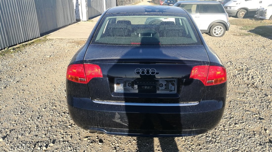 Amortizor capota Audi A4 B7 2006 berlina 2.0 tdi S LINE