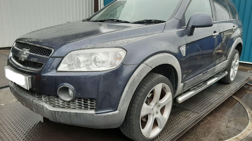 Amortizor capota Chevrolet Captiva 2008 SUV 2.0 VCDi