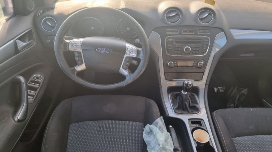 Amortizor capota Ford Mondeo 4 2011 sedan/berlina 2,0 tdci