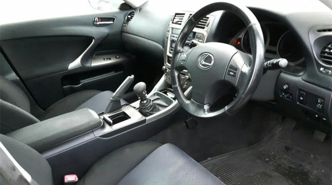 Amortizor capota Lexus IS 220 2008 Sedan 220d