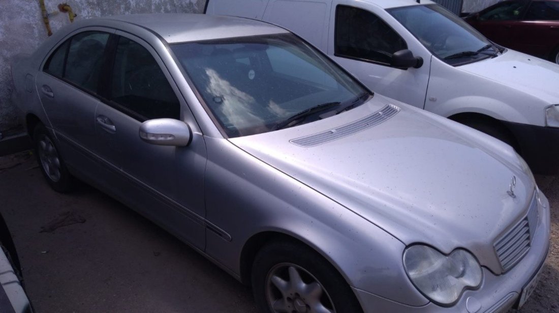 Amortizor capota Mercedes C-Class W203 2001 Berlina 2.2 cdi