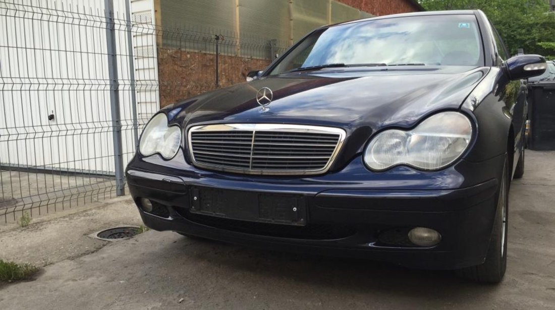 Amortizor capota Mercedes C-Class W203 2003 Limuzina 2148 cdi