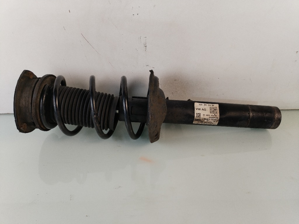 Amortizor cu arc dreapta fata Skoda Superb 3 1.6 tdi 3Q0413031BF